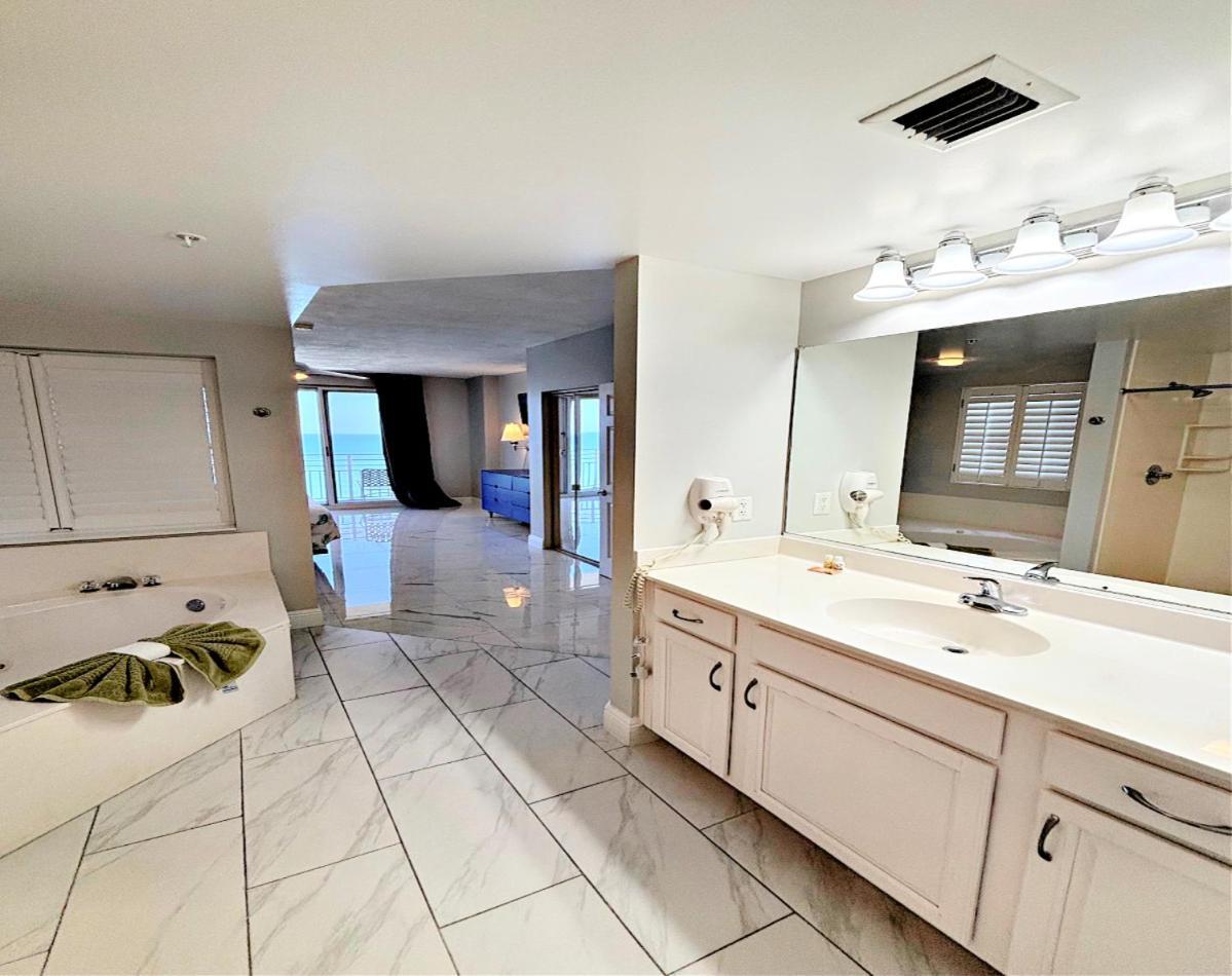 14Th Floor 2 Bedroom Resort Condo Direct Oceanfront Wyndham Ocean Walk Resort Daytona Beach 1401 外观 照片