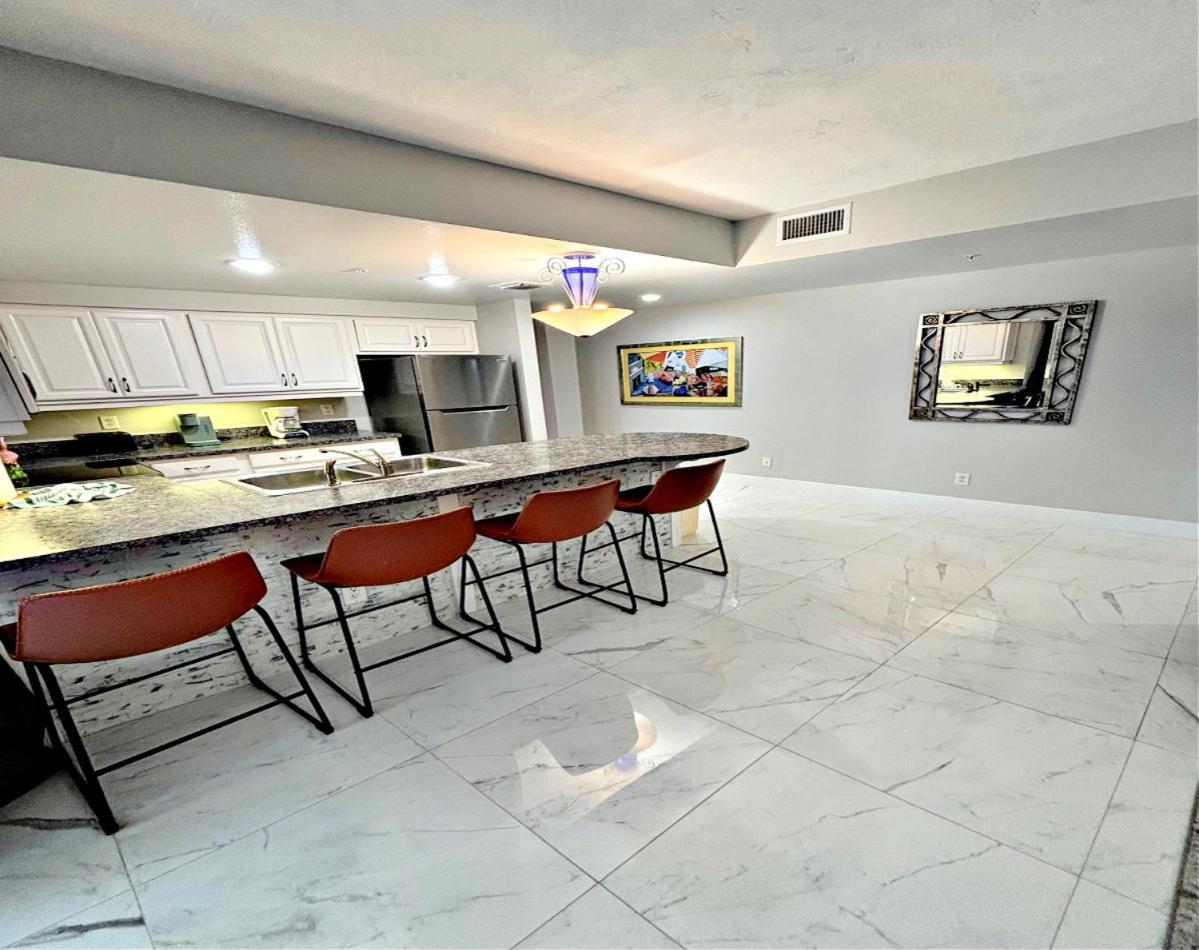 14Th Floor 2 Bedroom Resort Condo Direct Oceanfront Wyndham Ocean Walk Resort Daytona Beach 1401 外观 照片